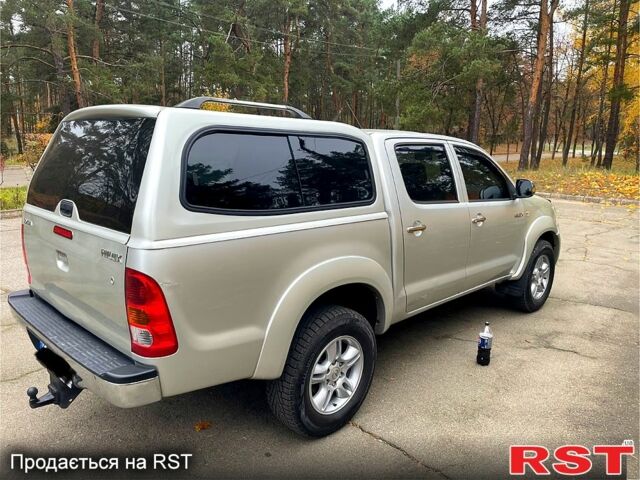 Тойота Хайлюкс 2009 в Киеве на Automoto.ua Серый Тойота Хайлюкс, объемом двигателя 3 л и пробегом 312 тыс. км за 17500 $, фото 3 на Automoto.ua