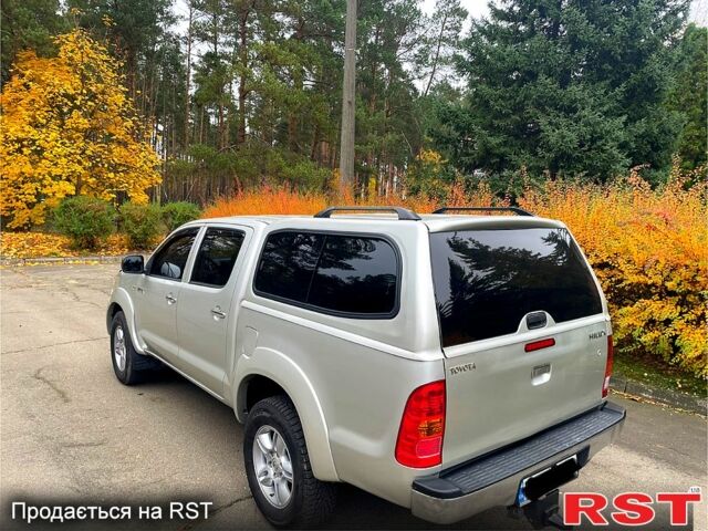 Тойота Хайлюкс 2009 в Киеве на Automoto.ua Серый Тойота Хайлюкс, объемом двигателя 3 л и пробегом 312 тыс. км за 17500 $, фото 5 на Automoto.ua