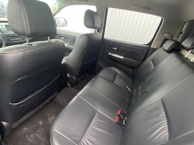 Тойота Хайлюкс 2013 у Володимир-Волинський на Automoto.ua Сірий Тойота Хайлюкс, об'ємом двигуна 3 л та пробігом 170 тис. км за 8500 $, фото 15 на Automoto.ua