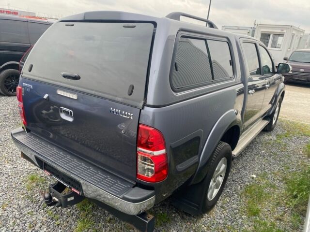 Тойота Хайлюкс 2013 у Володимир-Волинський на Automoto.ua Сірий Тойота Хайлюкс, об'ємом двигуна 3 л та пробігом 170 тис. км за 8500 $, фото 10 на Automoto.ua