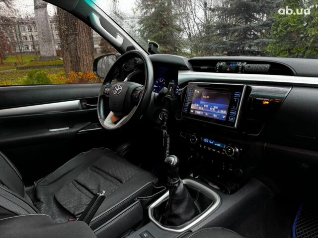 Сірий Тойота Хайлюкс, об'ємом двигуна 2.4 л та пробігом 188 тис. км за 24490 $, фото 31 на Automoto.ua