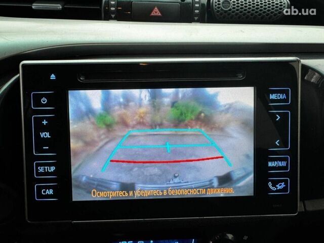 Сірий Тойота Хайлюкс, об'ємом двигуна 2.4 л та пробігом 188 тис. км за 24490 $, фото 18 на Automoto.ua