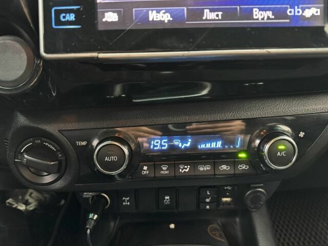 Сірий Тойота Хайлюкс, об'ємом двигуна 2.4 л та пробігом 188 тис. км за 24490 $, фото 19 на Automoto.ua