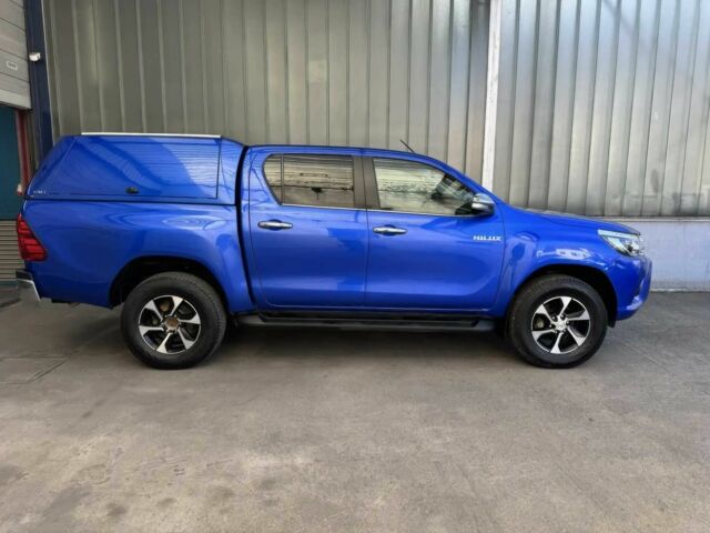 Синій Тойота Хайлюкс, об'ємом двигуна 2.4 л та пробігом 68 тис. км за 13900 $, фото 5 на Automoto.ua