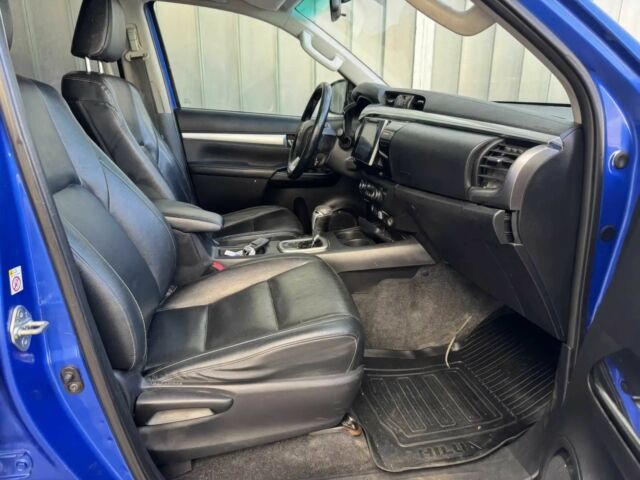 Синій Тойота Хайлюкс, об'ємом двигуна 2.4 л та пробігом 68 тис. км за 13900 $, фото 7 на Automoto.ua
