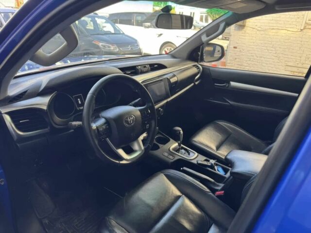 Синій Тойота Хайлюкс, об'ємом двигуна 2.4 л та пробігом 68 тис. км за 13900 $, фото 6 на Automoto.ua