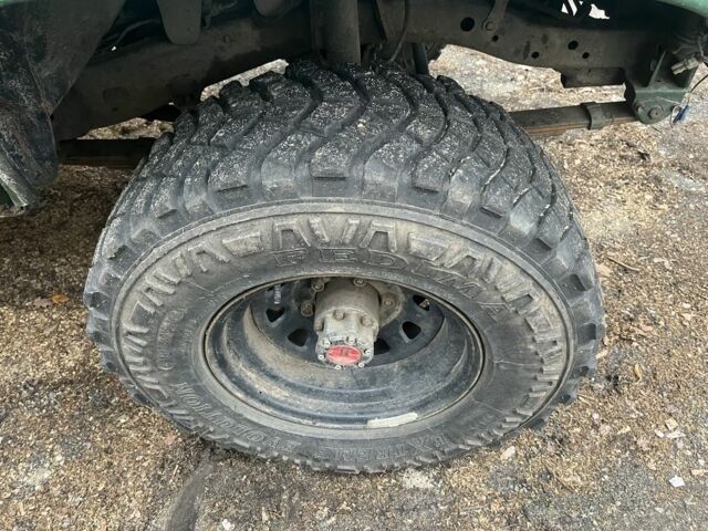 Зеленый Тойота Хайлюкс, объемом двигателя 2.4 л и пробегом 300 тыс. км за 2500 $, фото 5 на Automoto.ua