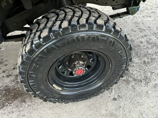 Зеленый Тойота Хайлюкс, объемом двигателя 2.4 л и пробегом 300 тыс. км за 2500 $, фото 17 на Automoto.ua