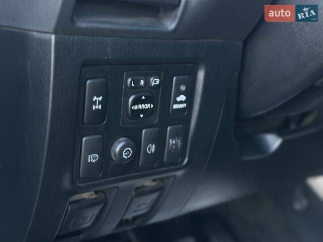 Зелений Тойота Хайлюкс, об'ємом двигуна 2.5 л та пробігом 349 тис. км за 17900 $, фото 18 на Automoto.ua