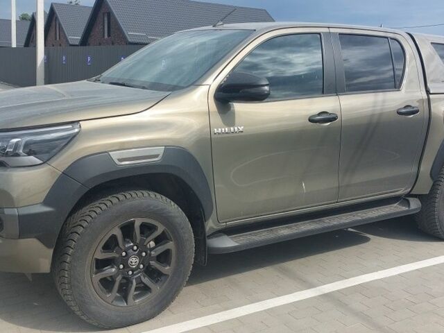 Зелений Тойота Хайлюкс, об'ємом двигуна 2.8 л та пробігом 27 тис. км за 48000 $, фото 6 на Automoto.ua