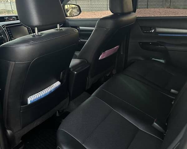 Зеленый Тойота Хайлюкс, объемом двигателя 2.76 л и пробегом 145 тыс. км за 36500 $, фото 10 на Automoto.ua