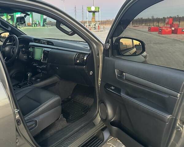 Зеленый Тойота Хайлюкс, объемом двигателя 2.76 л и пробегом 145 тыс. км за 36500 $, фото 6 на Automoto.ua