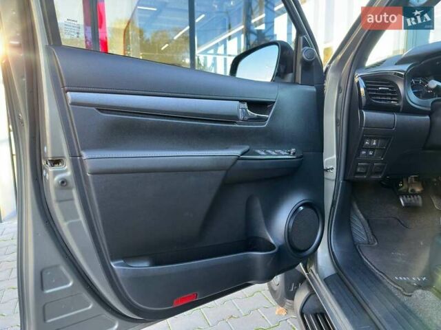 Зеленый Тойота Хайлюкс, объемом двигателя 2.76 л и пробегом 94 тыс. км за 46500 $, фото 19 на Automoto.ua