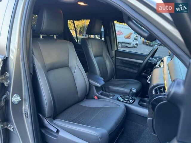 Зеленый Тойота Хайлюкс, объемом двигателя 2.76 л и пробегом 94 тыс. км за 46500 $, фото 27 на Automoto.ua