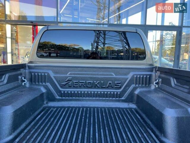 Зеленый Тойота Хайлюкс, объемом двигателя 2.76 л и пробегом 94 тыс. км за 46500 $, фото 17 на Automoto.ua