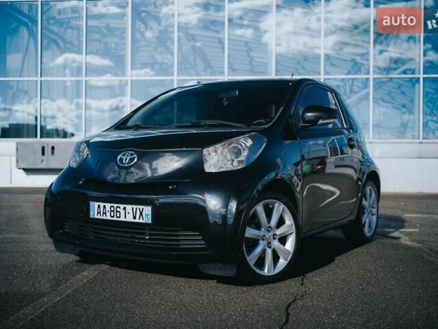 Черный Тойота АйКью, объемом двигателя 1 л и пробегом 34 тыс. км за 6000 $, фото 15 на Automoto.ua