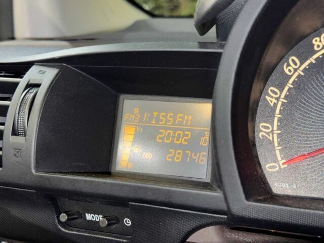 Черный Тойота АйКью, объемом двигателя 1 л и пробегом 34 тыс. км за 6036 $, фото 9 на Automoto.ua