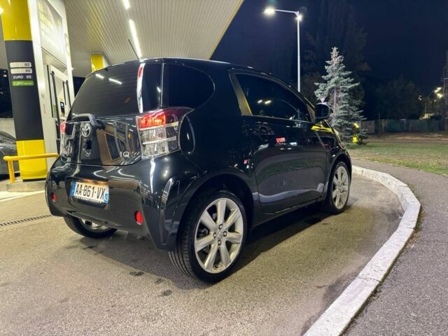 Черный Тойота АйКью, объемом двигателя 1 л и пробегом 34 тыс. км за 6036 $, фото 4 на Automoto.ua