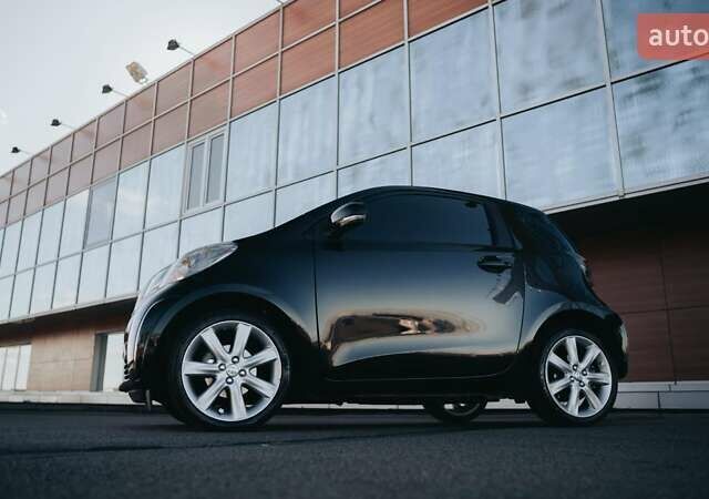 Черный Тойота АйКью, объемом двигателя 1 л и пробегом 34 тыс. км за 6000 $, фото 4 на Automoto.ua