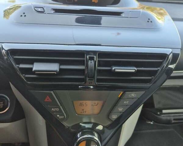 Черный Тойота АйКью, объемом двигателя 1.3 л и пробегом 149 тыс. км за 7500 $, фото 21 на Automoto.ua