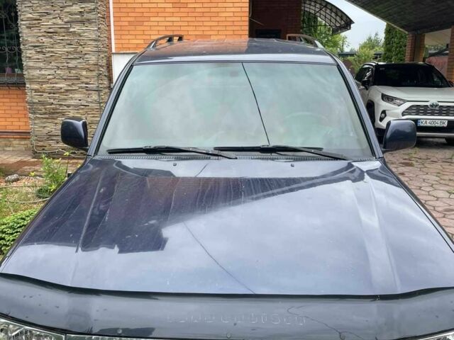 Белый Тойота Ленд Крузер 100, объемом двигателя 2.5 л и пробегом 683 тыс. км за 9550 $, фото 3 на Automoto.ua