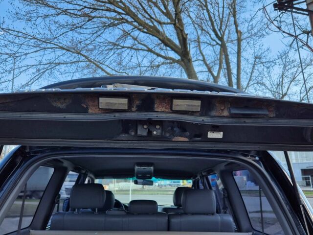 Чорний Тойота Ленд Крузер 100, об'ємом двигуна 4.7 л та пробігом 385 тис. км за 11500 $, фото 9 на Automoto.ua