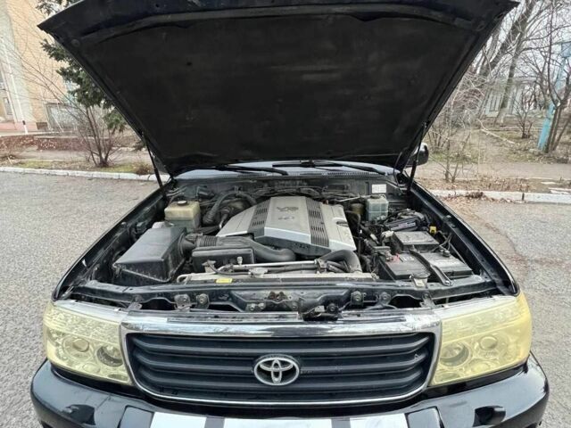 Черный Тойота Ленд Крузер 100, объемом двигателя 0 л и пробегом 429 тыс. км за 10200 $, фото 7 на Automoto.ua