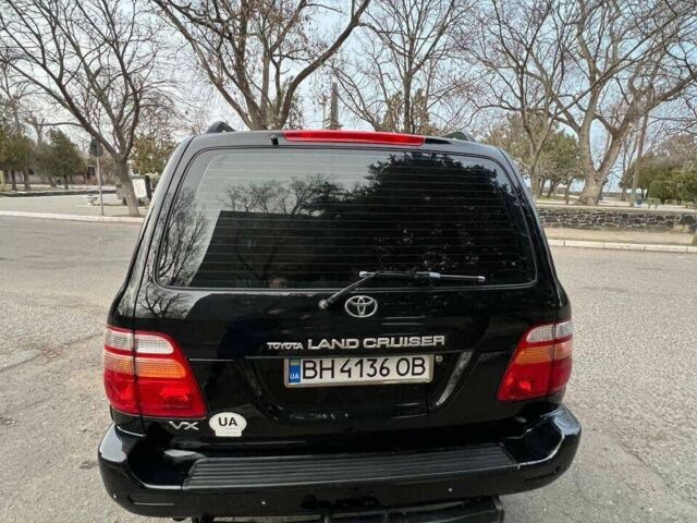 Черный Тойота Ленд Крузер 100, объемом двигателя 0 л и пробегом 429 тыс. км за 10200 $, фото 9 на Automoto.ua
