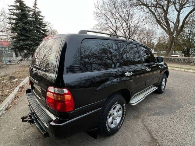 Черный Тойота Ленд Крузер 100, объемом двигателя 0 л и пробегом 429 тыс. км за 10200 $, фото 6 на Automoto.ua