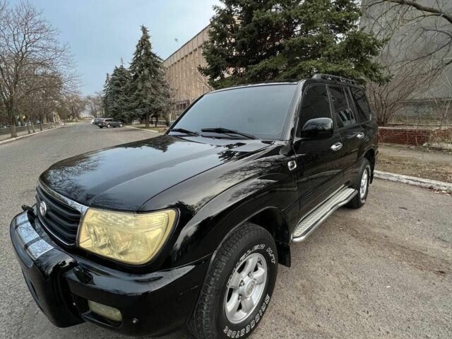 Черный Тойота Ленд Крузер 100, объемом двигателя 0 л и пробегом 429 тыс. км за 10200 $, фото 3 на Automoto.ua