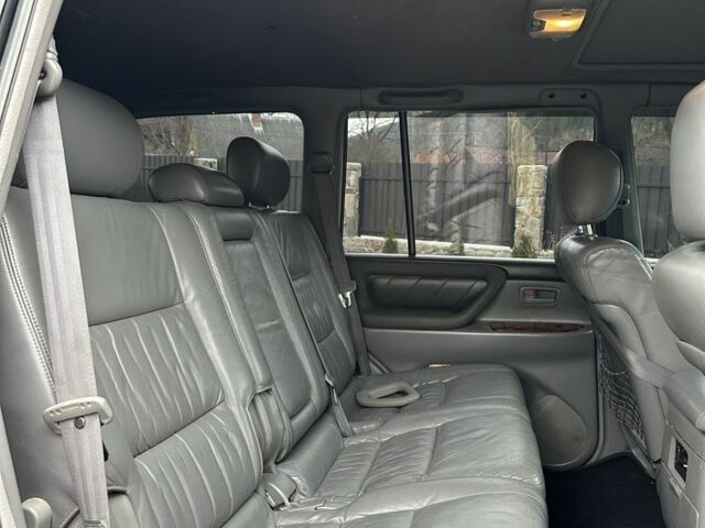 Чорний Тойота Ленд Крузер 100, об'ємом двигуна 4.7 л та пробігом 320 тис. км за 20500 $, фото 15 на Automoto.ua