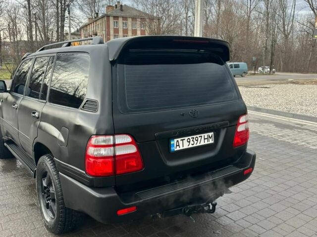 Чорний Тойота Ленд Крузер 100, об'ємом двигуна 4.7 л та пробігом 308 тис. км за 9800 $, фото 2 на Automoto.ua