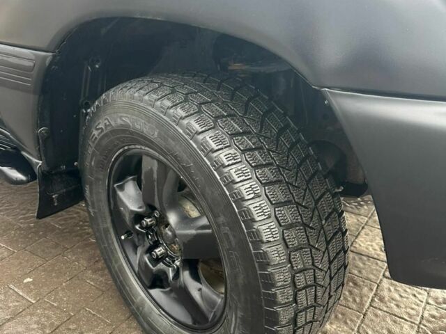 Чорний Тойота Ленд Крузер 100, об'ємом двигуна 4.7 л та пробігом 308 тис. км за 9800 $, фото 5 на Automoto.ua