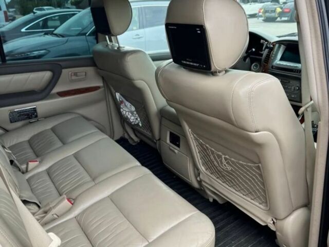 Черный Тойота Ленд Крузер 100, объемом двигателя 4.2 л и пробегом 277 тыс. км за 3300 $, фото 5 на Automoto.ua