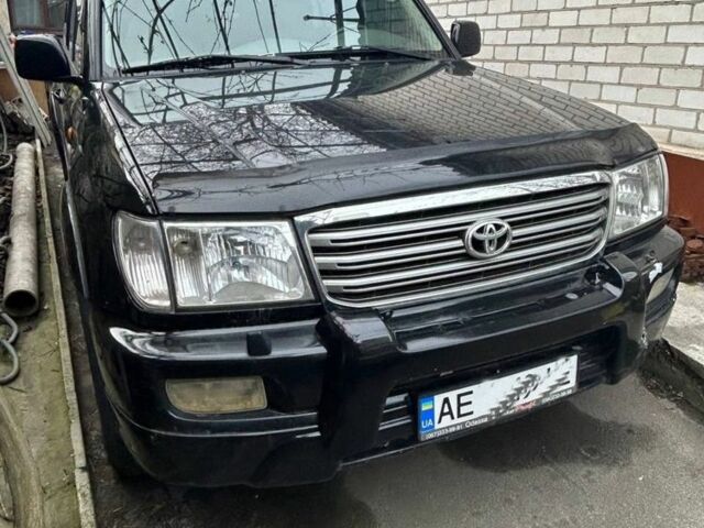 Черный Тойота Ленд Крузер 100, объемом двигателя 4.7 л и пробегом 290 тыс. км за 15999 $, фото 2 на Automoto.ua