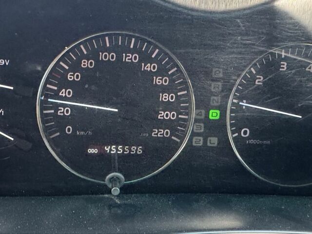 Черный Тойота Ленд Крузер 100, объемом двигателя 4.7 л и пробегом 454 тыс. км за 16500 $, фото 6 на Automoto.ua