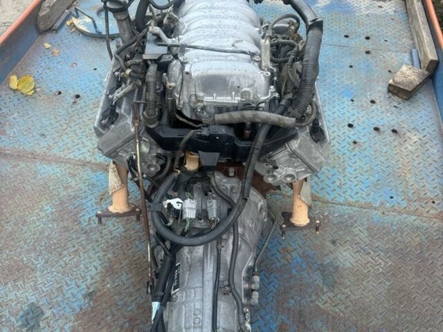 Чорний Тойота Ленд Крузер 100, об'ємом двигуна 0 л та пробігом 1000 тис. км за 6500 $, фото 1 на Automoto.ua