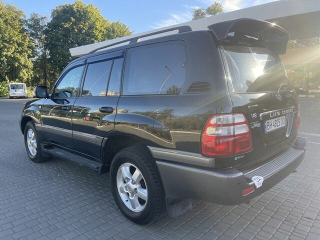 Черный Тойота Ленд Крузер 100, объемом двигателя 4.7 л и пробегом 245 тыс. км за 12200 $, фото 4 на Automoto.ua