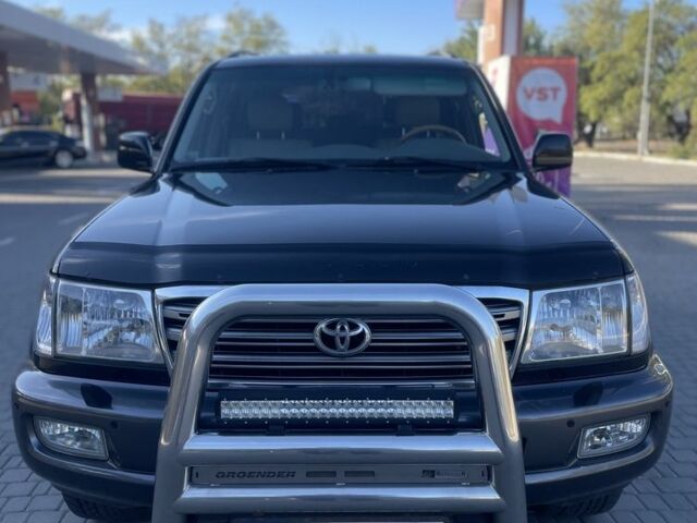 Черный Тойота Ленд Крузер 100, объемом двигателя 4.7 л и пробегом 245 тыс. км за 12200 $, фото 7 на Automoto.ua