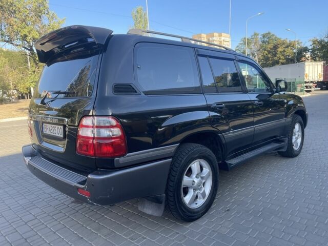 Черный Тойота Ленд Крузер 100, объемом двигателя 4.7 л и пробегом 245 тыс. км за 12200 $, фото 2 на Automoto.ua