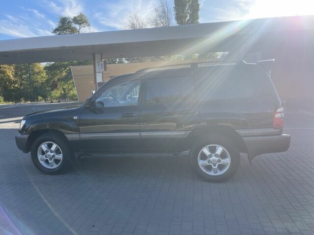 Черный Тойота Ленд Крузер 100, объемом двигателя 4.7 л и пробегом 245 тыс. км за 12200 $, фото 5 на Automoto.ua