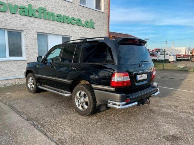 Чорний Тойота Ленд Крузер 100, об'ємом двигуна 3 л та пробігом 256 тис. км за 3450 $, фото 2 на Automoto.ua