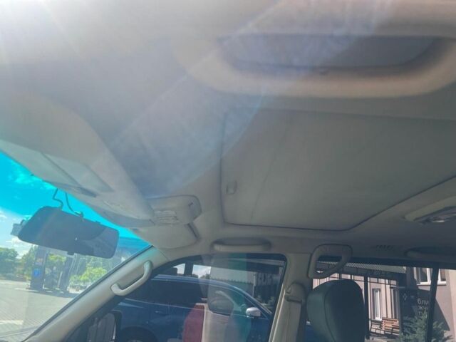 Черный Тойота Ленд Крузер 100, объемом двигателя 4.5 л и пробегом 341 тыс. км за 13499 $, фото 8 на Automoto.ua