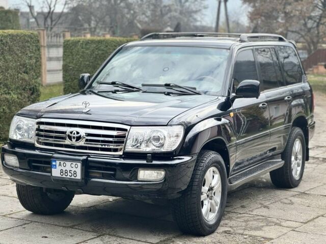 Черный Тойота Ленд Крузер 100, объемом двигателя 4.7 л и пробегом 281 тыс. км за 21474 $, фото 19 на Automoto.ua