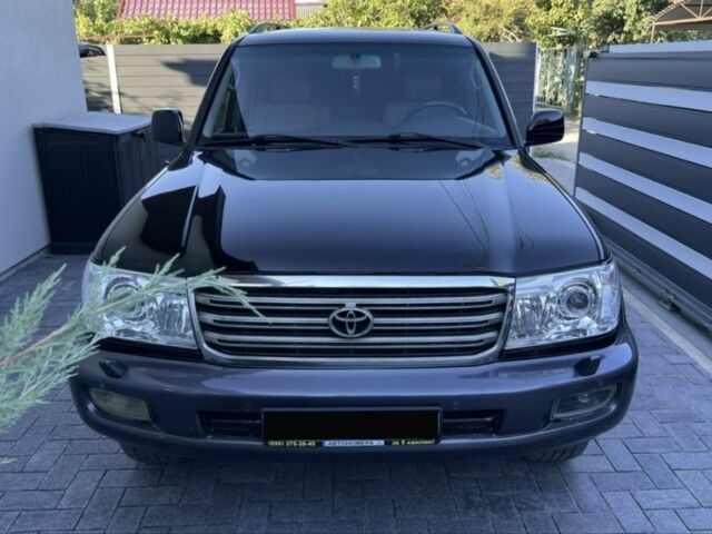 Черный Тойота Ленд Крузер 100, объемом двигателя 4.7 л и пробегом 392 тыс. км за 17000 $, фото 9 на Automoto.ua