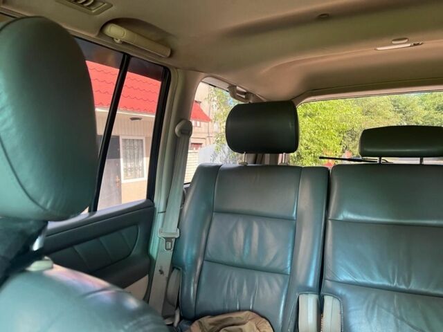 Черный Тойота Ленд Крузер 100, объемом двигателя 4.5 л и пробегом 341 тыс. км за 13499 $, фото 21 на Automoto.ua