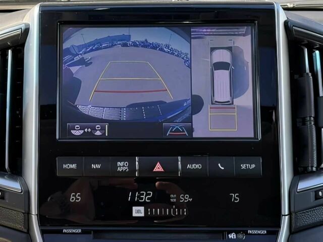 Черный Тойота Ленд Крузер 100, объемом двигателя 5.7 л и пробегом 40 тыс. км за 30000 $, фото 11 на Automoto.ua