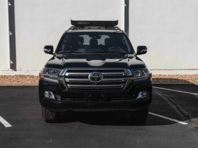 Черный Тойота Ленд Крузер 100, объемом двигателя 5.7 л и пробегом 34 тыс. км за 32000 $, фото 1 на Automoto.ua