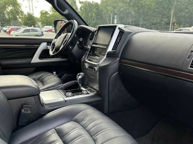 Черный Тойота Ленд Крузер 100, объемом двигателя 4.46 л и пробегом 134 тыс. км за 66000 $, фото 11 на Automoto.ua