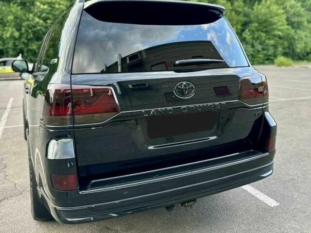 Черный Тойота Ленд Крузер 100, объемом двигателя 4.46 л и пробегом 134 тыс. км за 66000 $, фото 4 на Automoto.ua